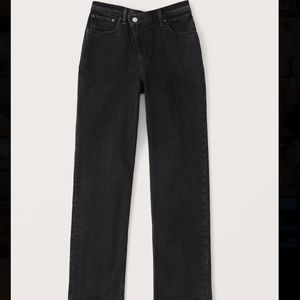 Abercrombie 90s Straight Ultra High Rise Jeans SIZE 0/25 SHORT